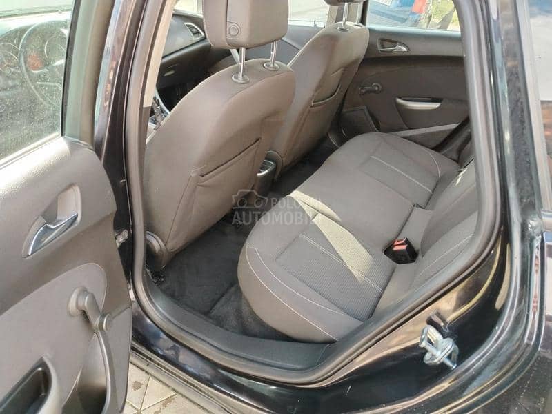 Opel Astra J 1.7 cdti /T O P/