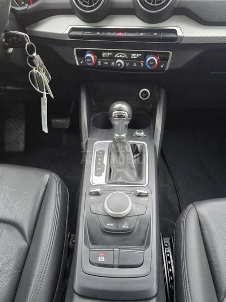 Audi Q2 S TRONIC/MATRIX