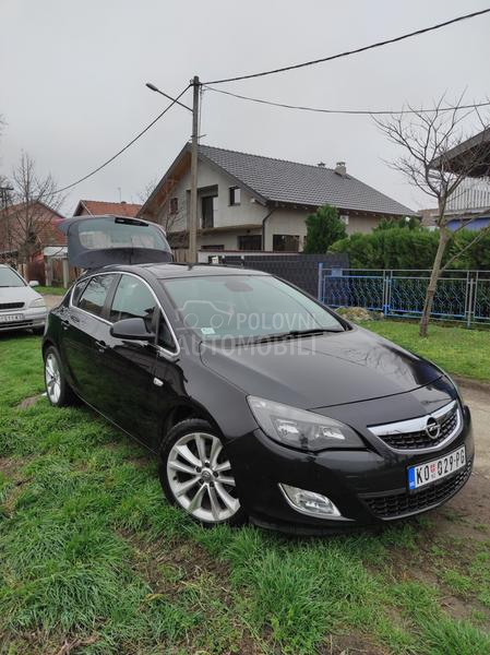 Opel Astra J 1.7cdti