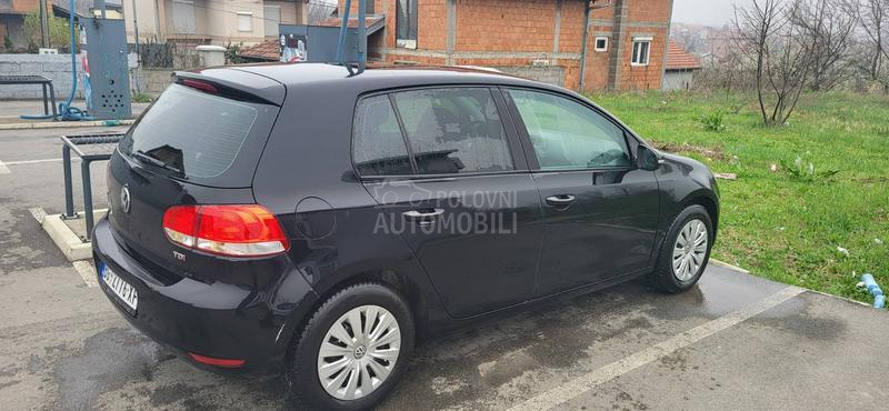 Volkswagen Golf 6 1