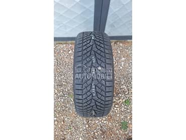 Yokohama 245/45 R20 Zimska