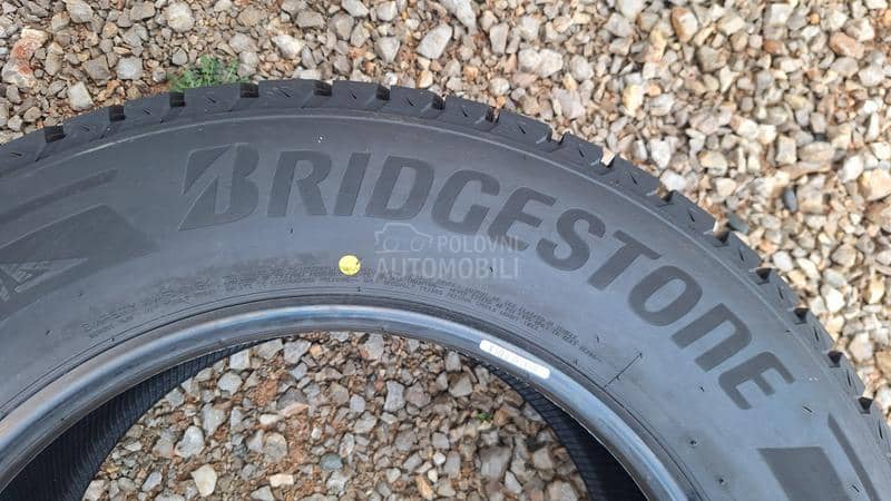 Bridgestone 265/60 R18 Zimska