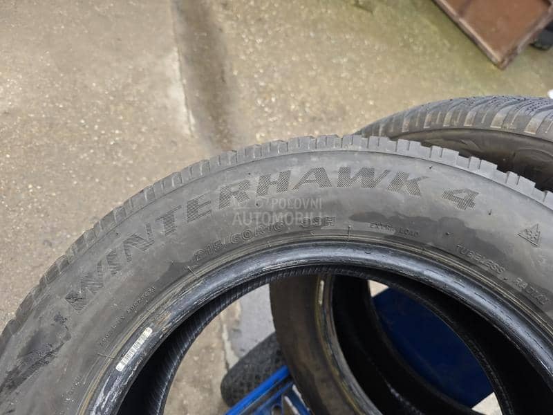 Firestone 215/60 R16 Zimska