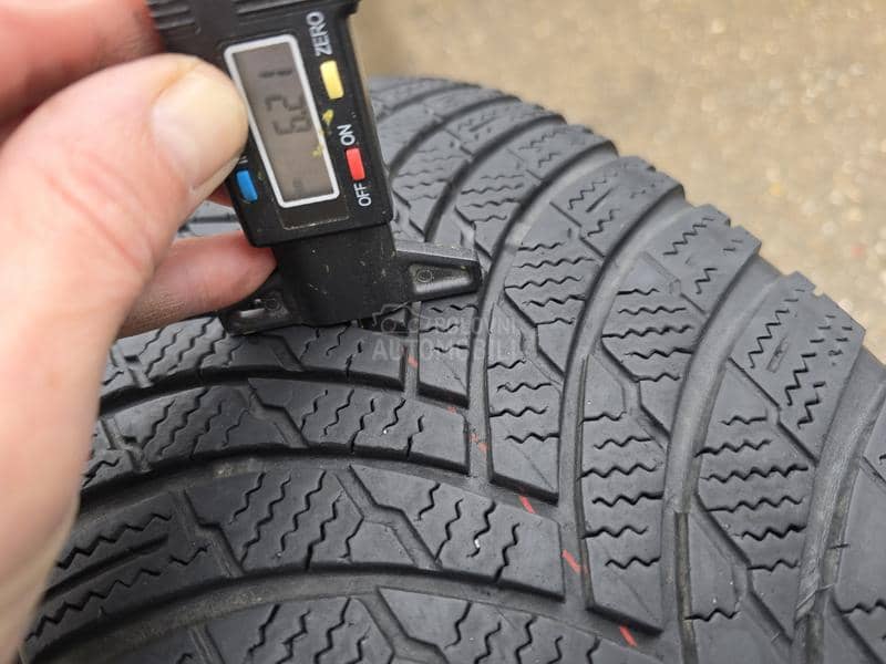 Firestone 215/60 R16 Zimska