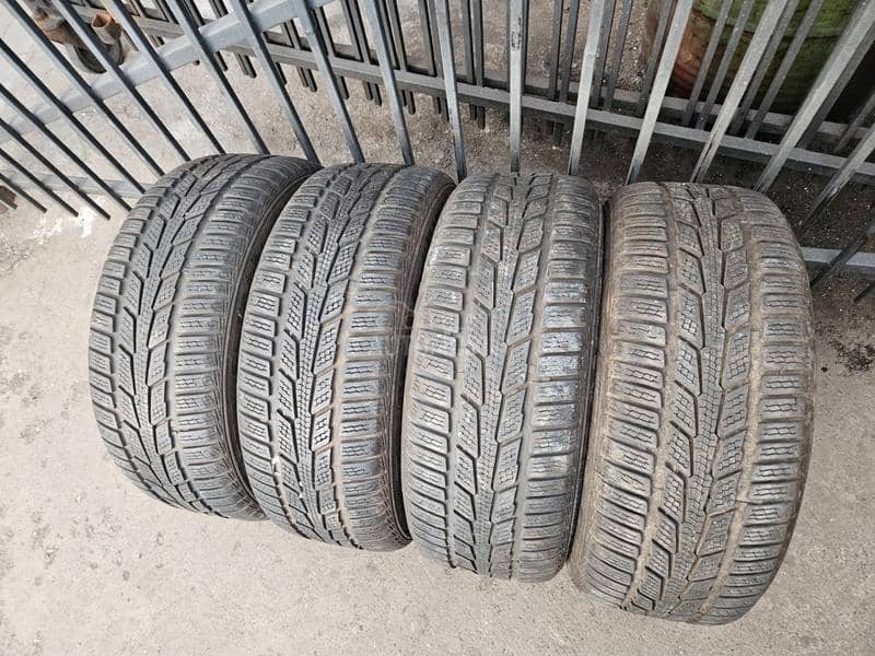 Semperit 215/55 R16 Sve sezone