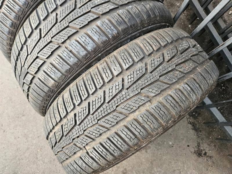 Semperit 215/55 R16 Sve sezone