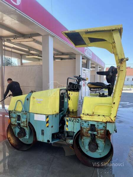 Ammann AV 23
