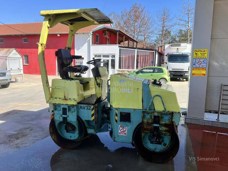 Ammann AV 23