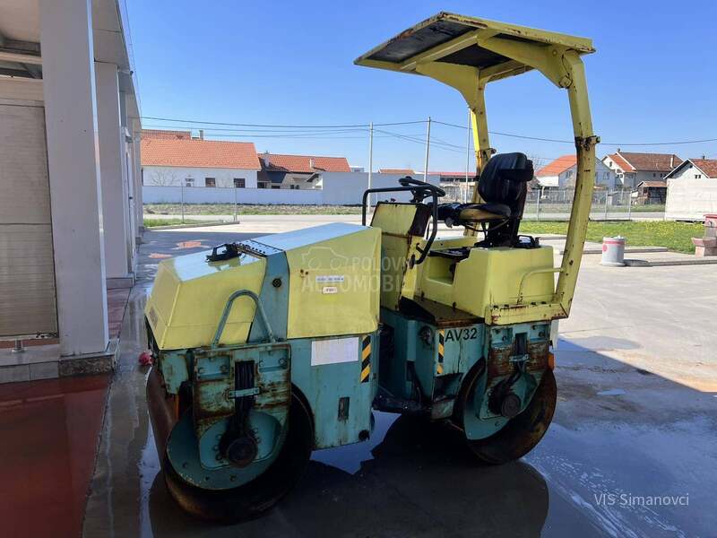 Ammann AV 23