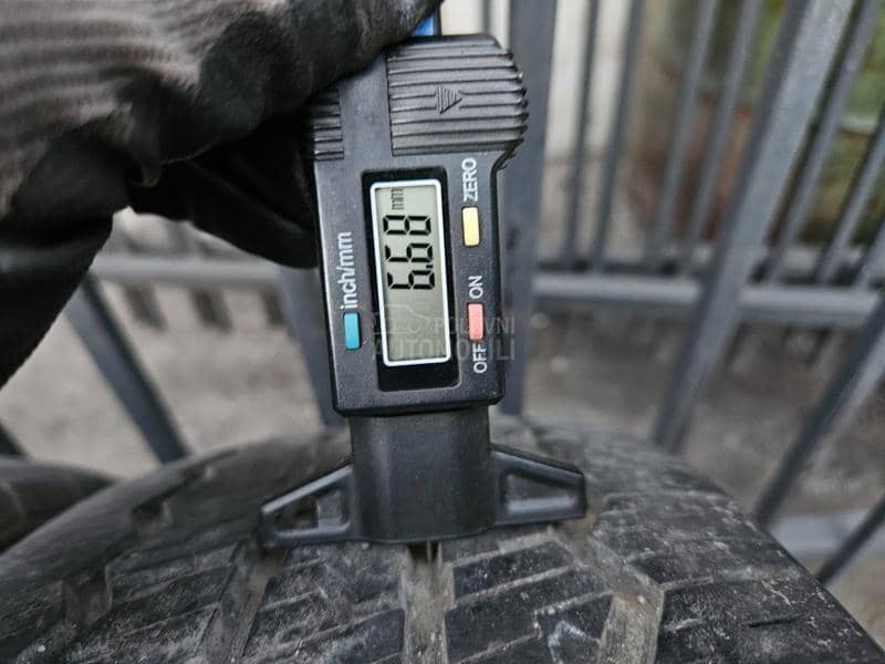 Hankook 215/70 R15 Sve sezone