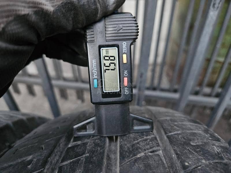 Michelin 215/70 R15 Letnja