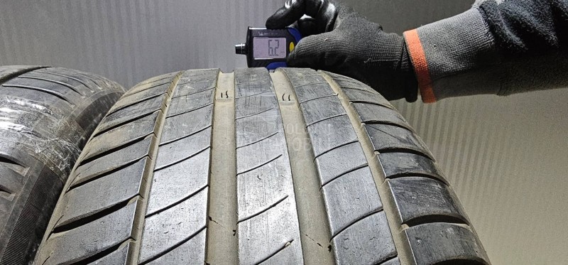 Michelin 235/50 R17 Letnja