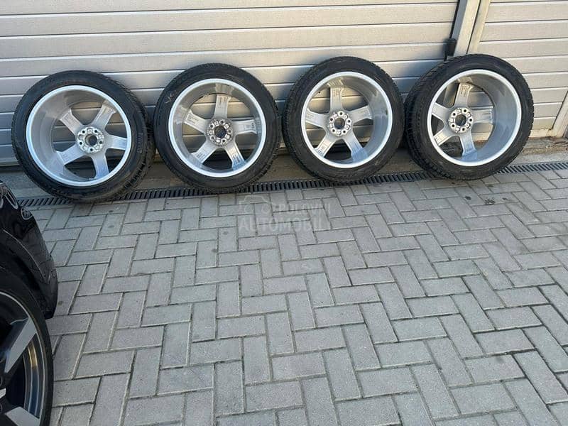 Pirelli 245/45 R19 Zimska