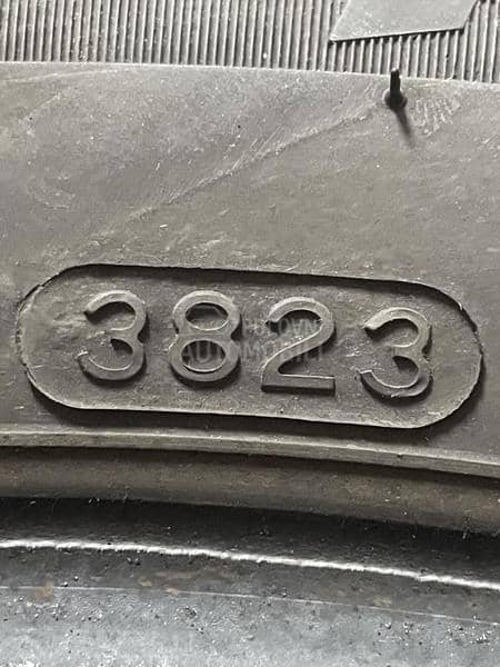 Hankook 205/60 R16 Zimska