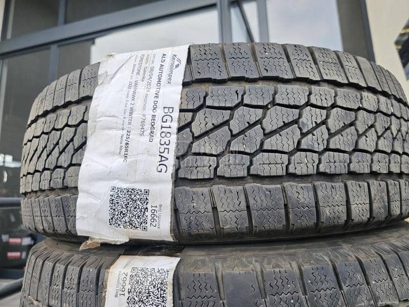 Firestone 225/65 R16 Zimska