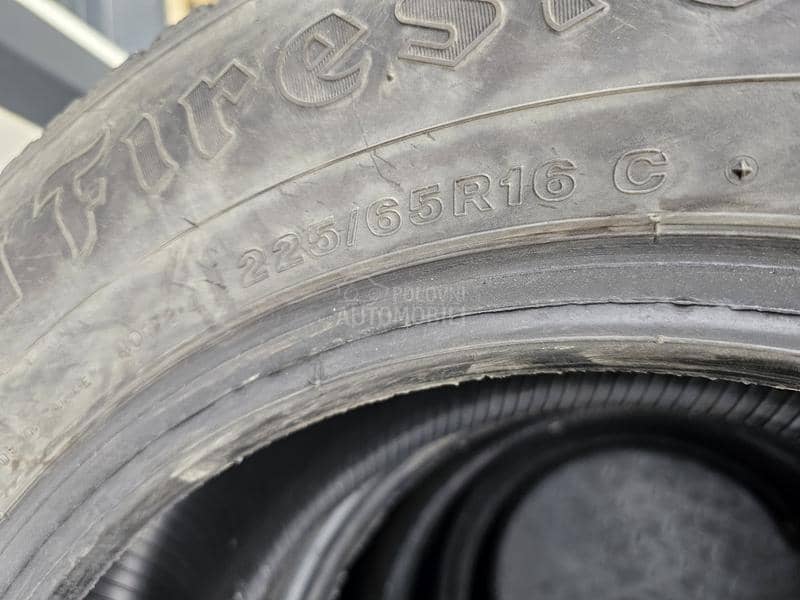 Firestone 225/65 R16 Zimska