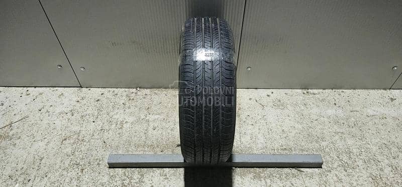 Maxxis 215/60 R17 Letnja