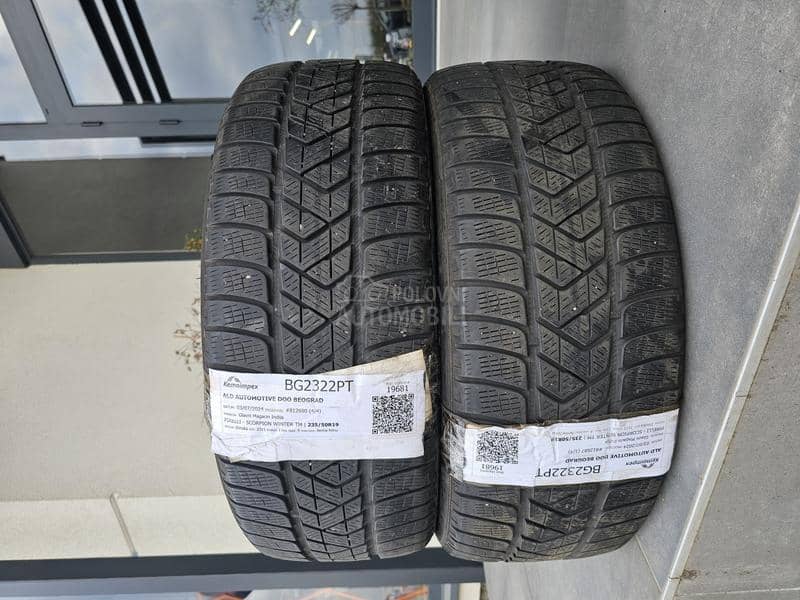 Pirelli 235/50 R19 Zimska