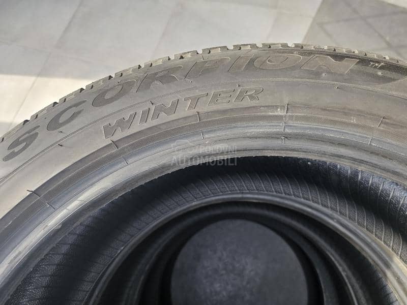 Pirelli 225/55 R19 Zimska