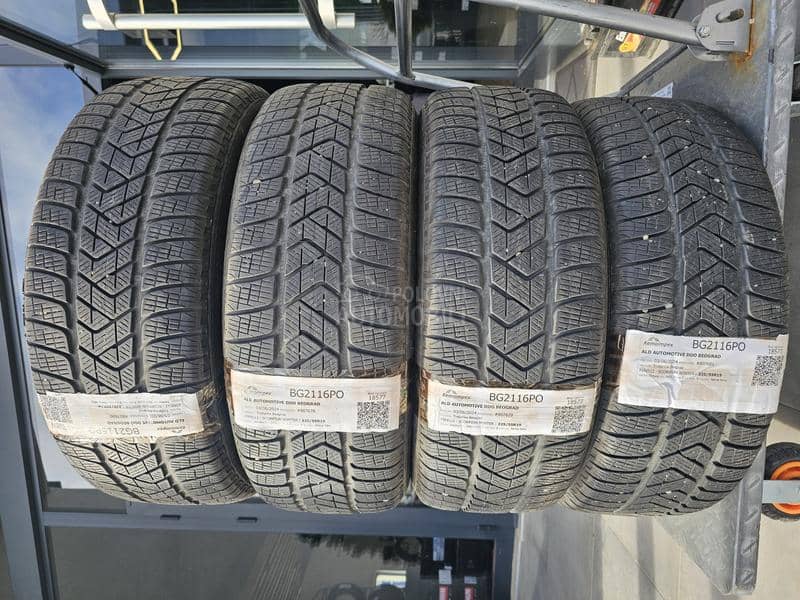 Pirelli 225/55 R19 Zimska
