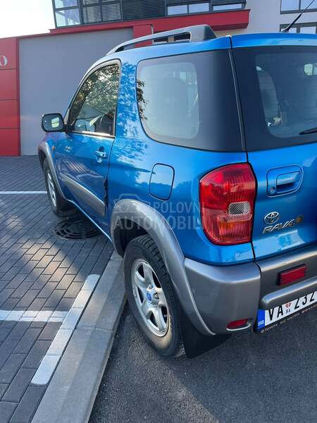 Toyota RAV 4 