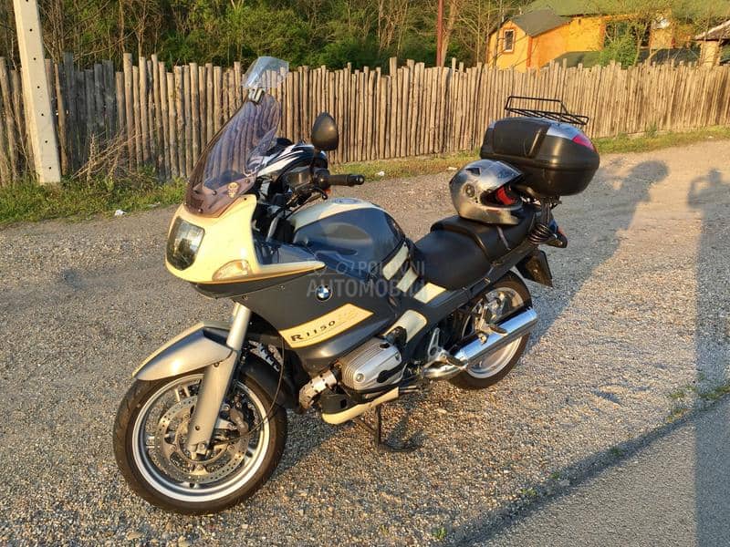 BMW R1150RS