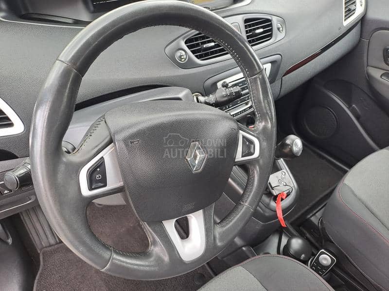 Renault Scenic 1.5 dci
