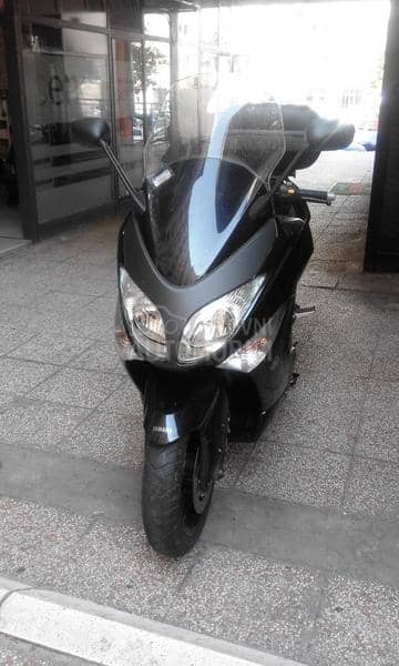 Yamaha T Max