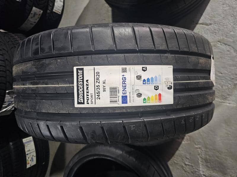 Bridgestone 275/30 R20 Letnja