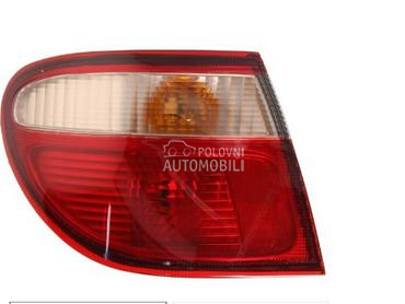 Štop svetlo levo za Nissan Almera od 1995. do 2006. god.
