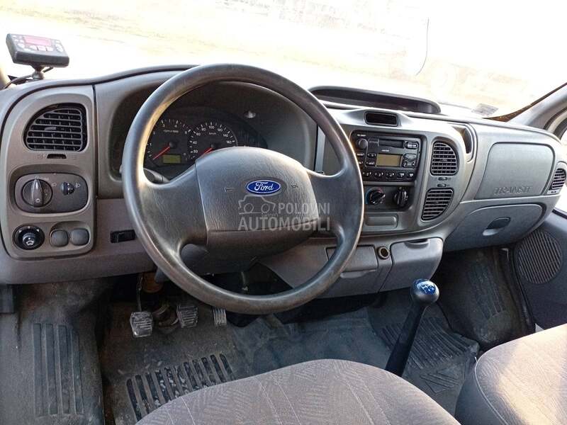 Ford Transit 