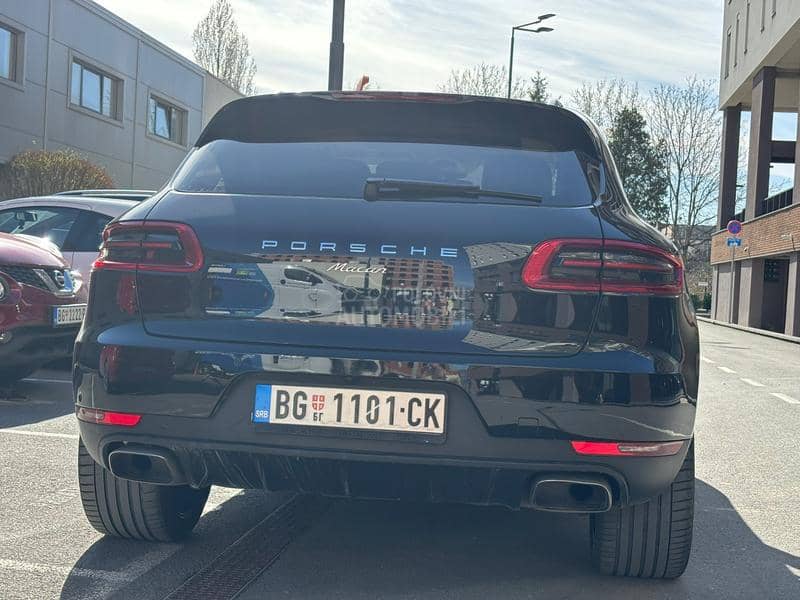 Porsche Macan 