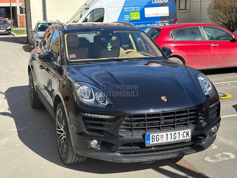 Porsche Macan 