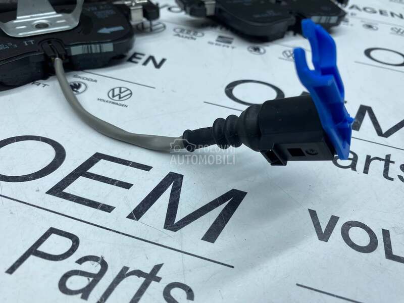 Prednje Pločice Golf 8 GTI