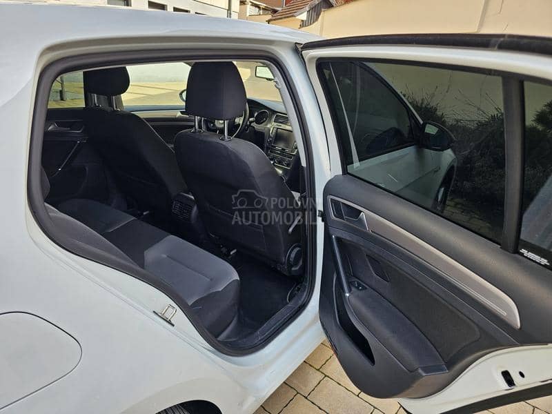 Volkswagen Golf 7 ulazak bez ključa