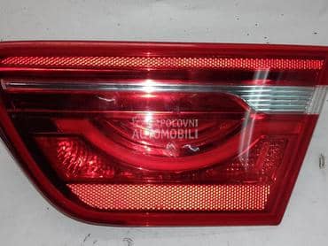 Desno stop svetlo za Jaguar XE od 2016. do 2019. god.