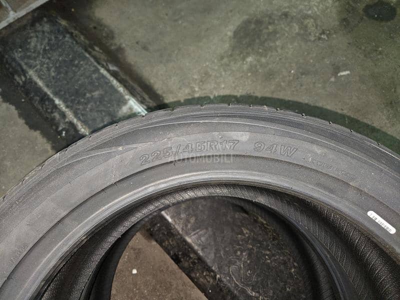 Ostalo 225/45 R17 Letnja