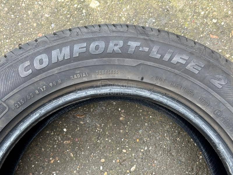 Semperit 215/65 R17 Letnja