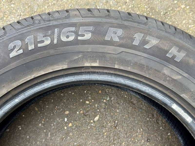 Semperit 215/65 R17 Letnja