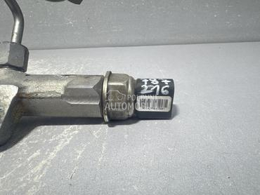 SENZOR PRITISKA GORIVA za Mercedes Benz C Klasa