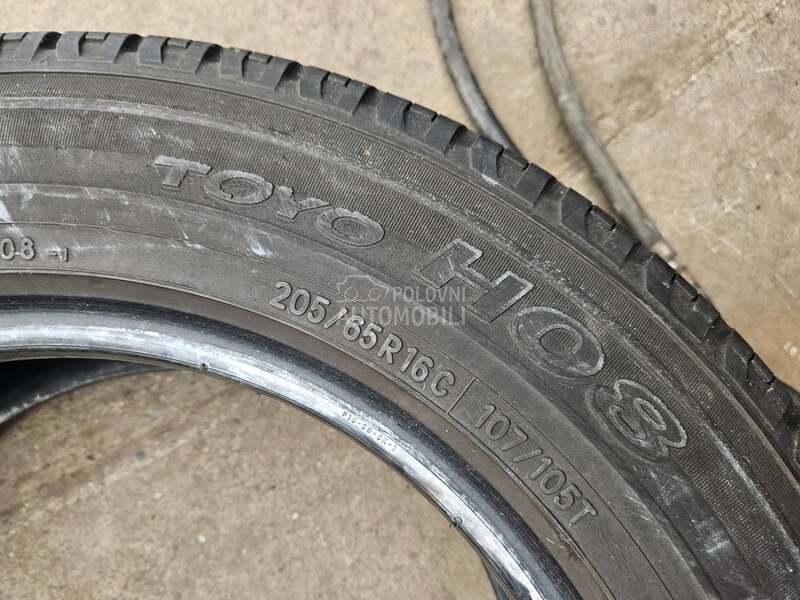 Toyo 205/65 R16 Letnja