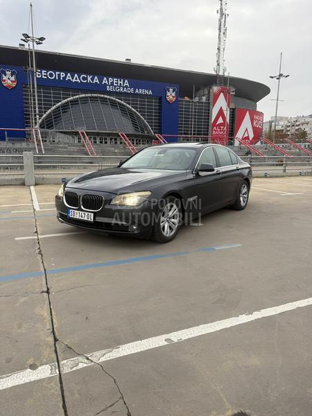 BMW 740 