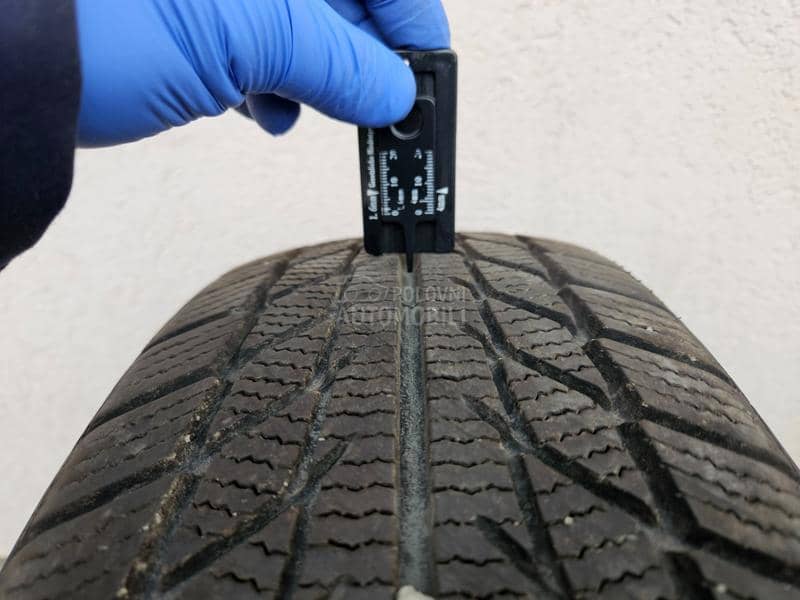 Goodride 205/60 R16 Zimska