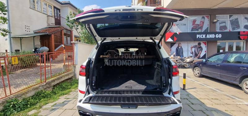 BMW X5 M  VAZDUH SERVIS