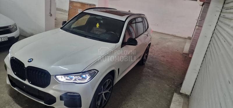BMW X5 M  VAZDUH SERVIS