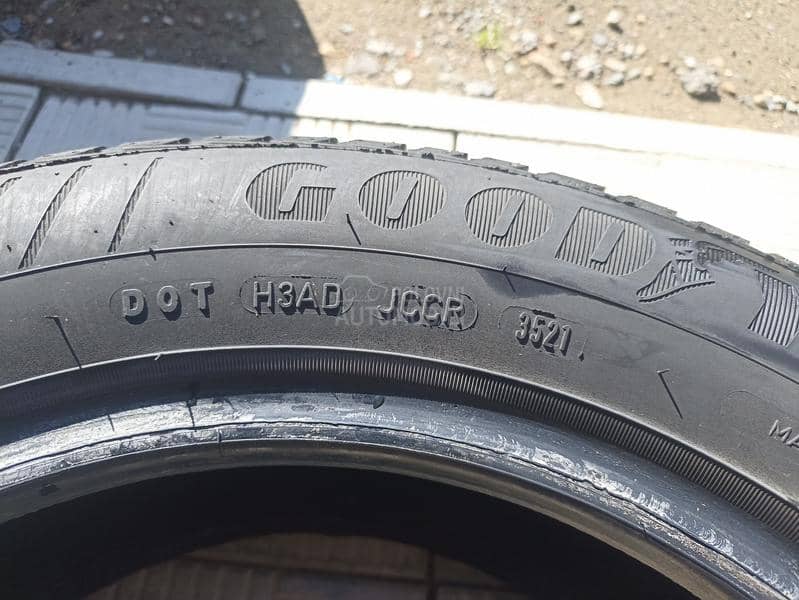 Goodyear 185/65 R15 Zimska