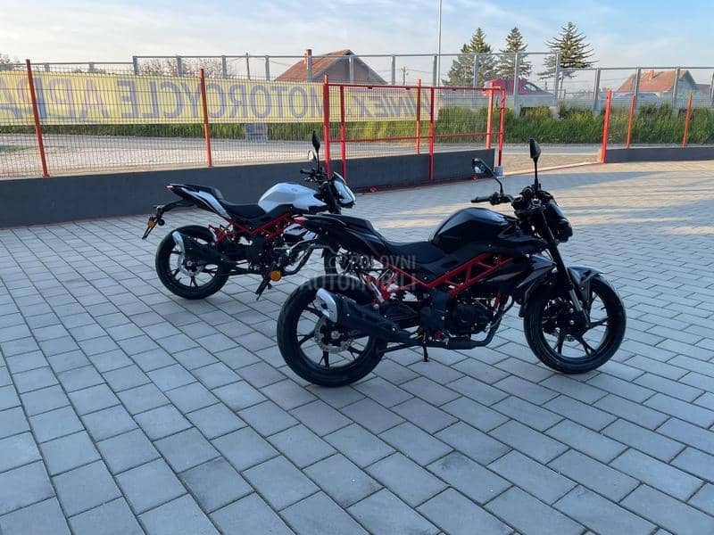 Benelli BN 125 NA STANJU