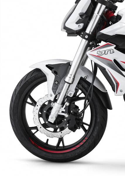 Benelli BN 125 NA STANJU