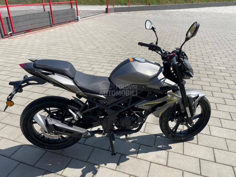 Benelli BN 125 NA STANJU