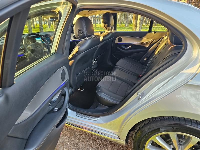 Mercedes Benz E 220 fabričko stanje